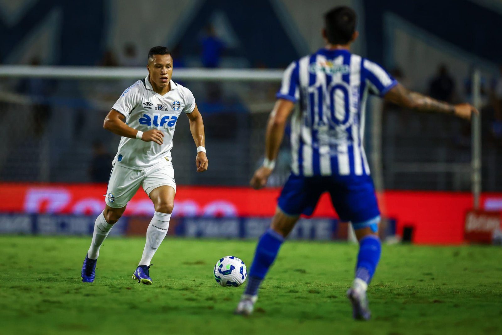 Na Copa do Brasil, Grêmio decepciona contra CSA. Onde assistir os jogos da dupla Grenal no final de semana!