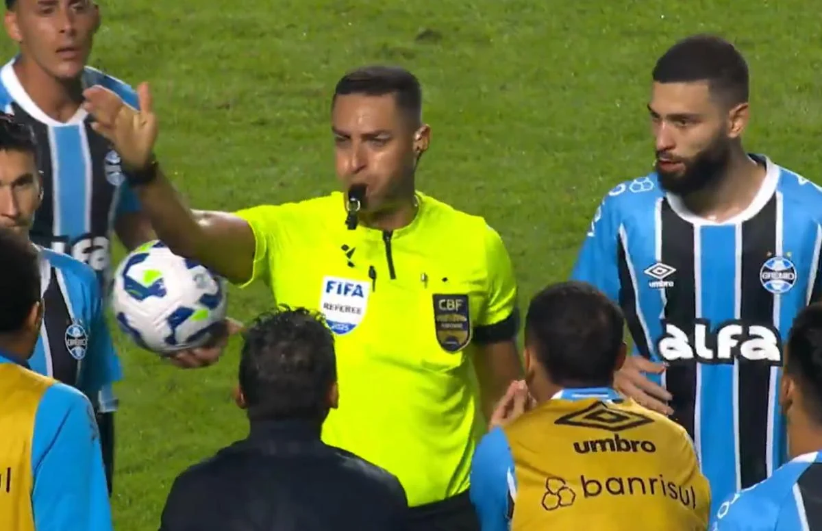 Grêmio perde com pênalti polêmico. “Além do normal”. Rodada continua hoje, saiba onde assistir!