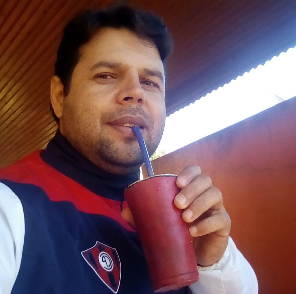 Jovem professor paraguaio se joga de ponte na região de fronteira com Foz