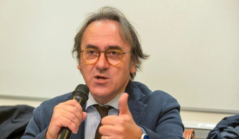 Deputado italiano “petista” dedura Zambelli que fugiu passando pelo Oeste do Paraná e dar no pé, via Argentina