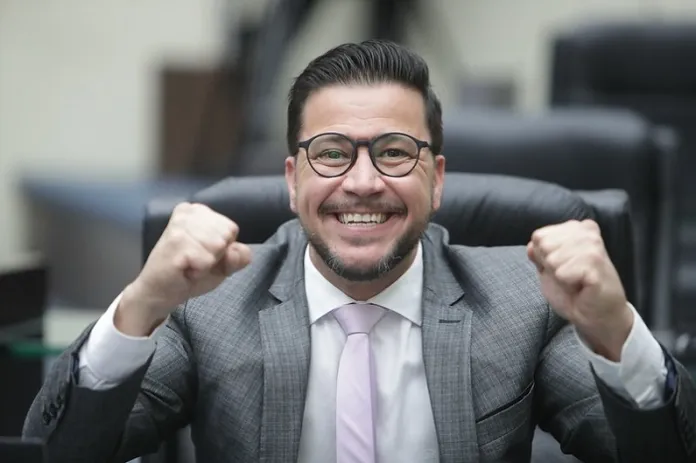 Zeca Dirceu leva invertida do PT nacional que não dá bola se morto votou ou não