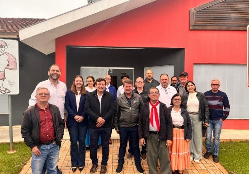 Welter visita Santa Helena e anuncia recursos para o Cristo