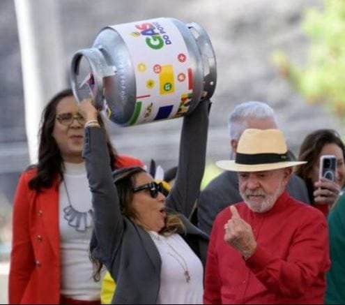 Troféu da vergonha e do atraso