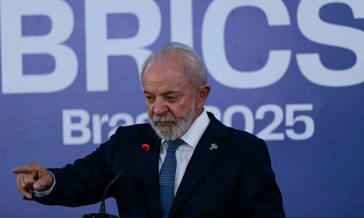 Lula em reunião do Brics nesta segunda: “Refundação do sistema multilateral de comércio”