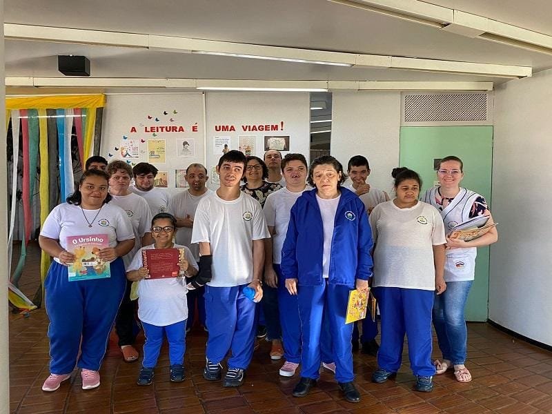 Alunos da Apae de Santa Helena, Escola Zilda Arns (Foto: Assessoria)