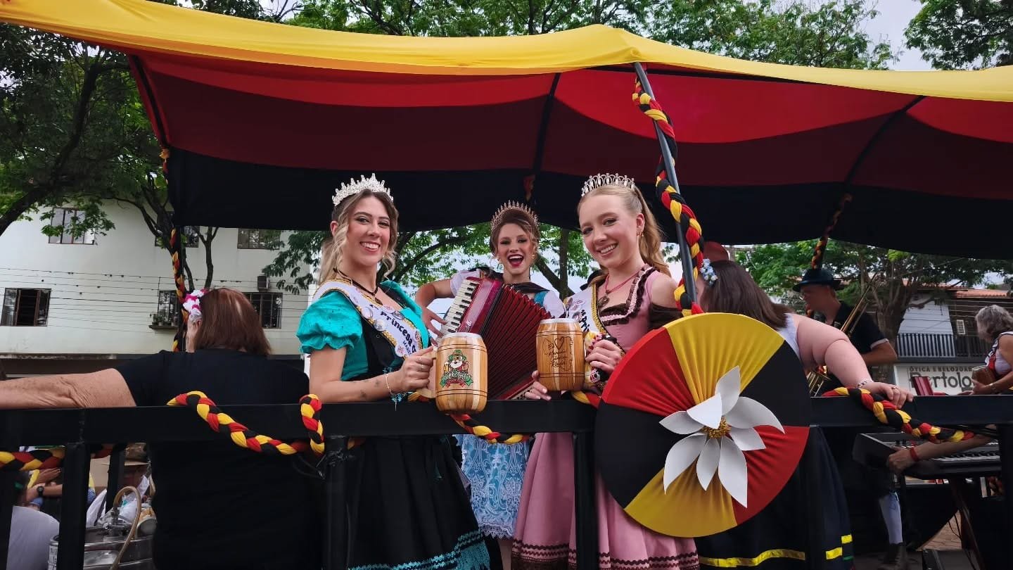 Um show de cores e tradição marca mais uma Oktoberfest em Marechal Rondon