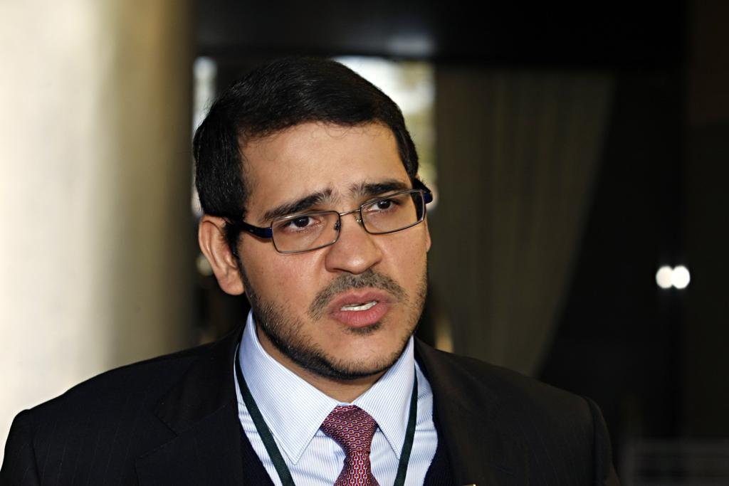 Indicação de “Bessias” para STF irrita presidente do Senado que ensaia pauta bomba