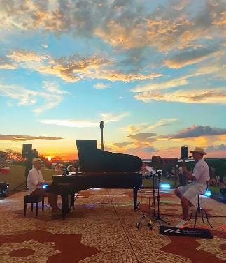 Que tal um piquenique no Cristo Esplendor com música de alta qualidade… Então, agende!