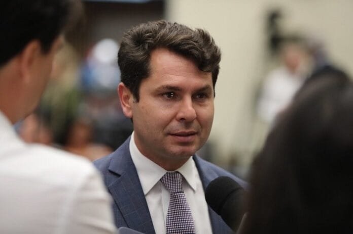 Alexandre Curi reafirma que deixa a Alep e é pré-candidato ao Palácio Iguaçu