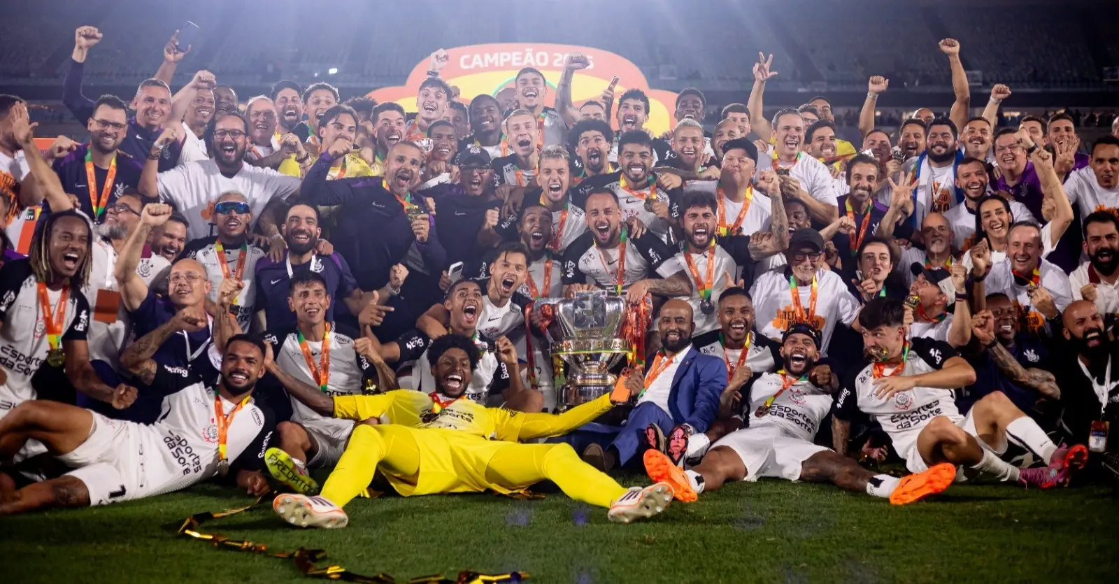 Corinthians organiza festão nesta segunda para comemorar tetra da Copa do Brasil