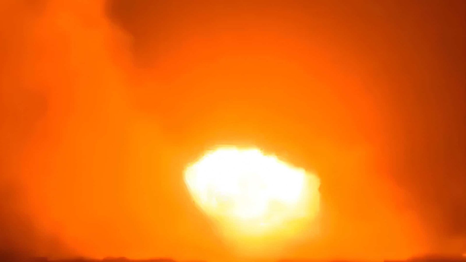 Foguete comercial sul-coreano lançado na noite desta segunda no Maranhão, explodiu logo depois (fotos e vídeos)