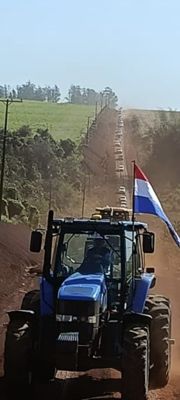 Obra de asfalto no Paraguai que vai impactar positivamente Porto de Santa Helena foi uma das grandes lutas do agricultor Robson Affonso