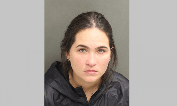 Esposa de Henrique, da dupla com Juliano, é presa nos EUA após tentar fugir de abordagem