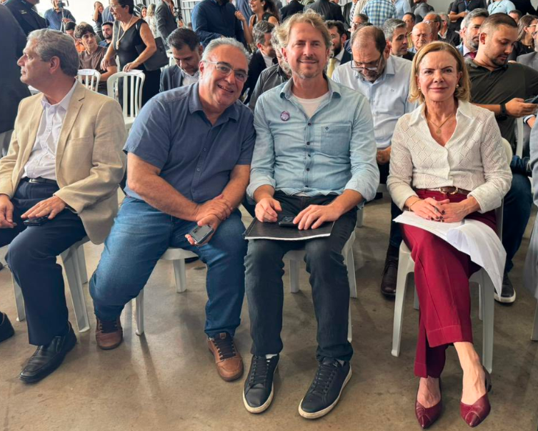 Condenado e preso pela Lava-Jato, ex-deputado petista participa de solenidade na Polícia Federal