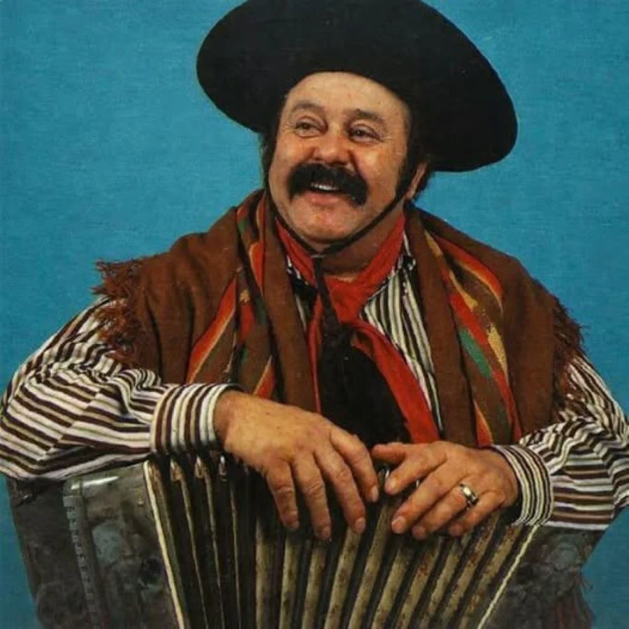 Corpo de Ivan Taborda do Alô Tchê está sendo velado em Campo Largo e será sepultado nesta tarde em S. José dos Pinhais