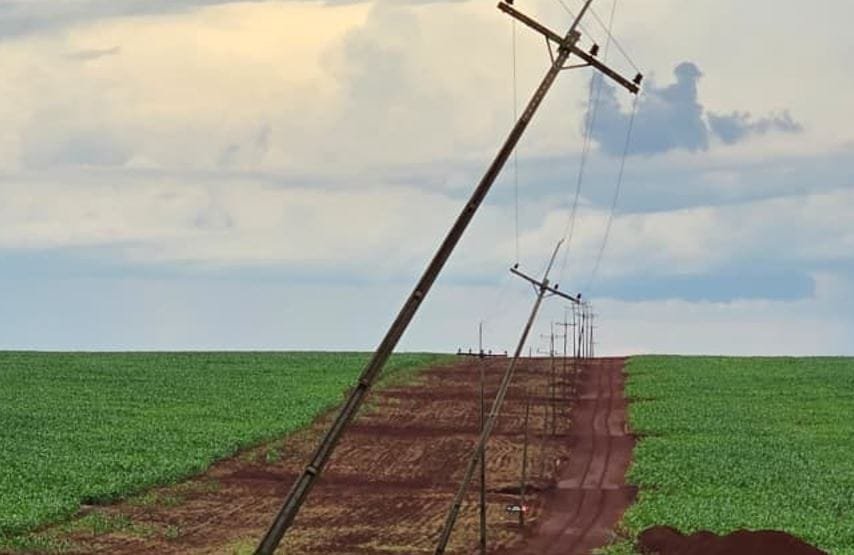 Porto Índio e outras regiões do Paraguai enfrentaram temporal na tarde deste domingo