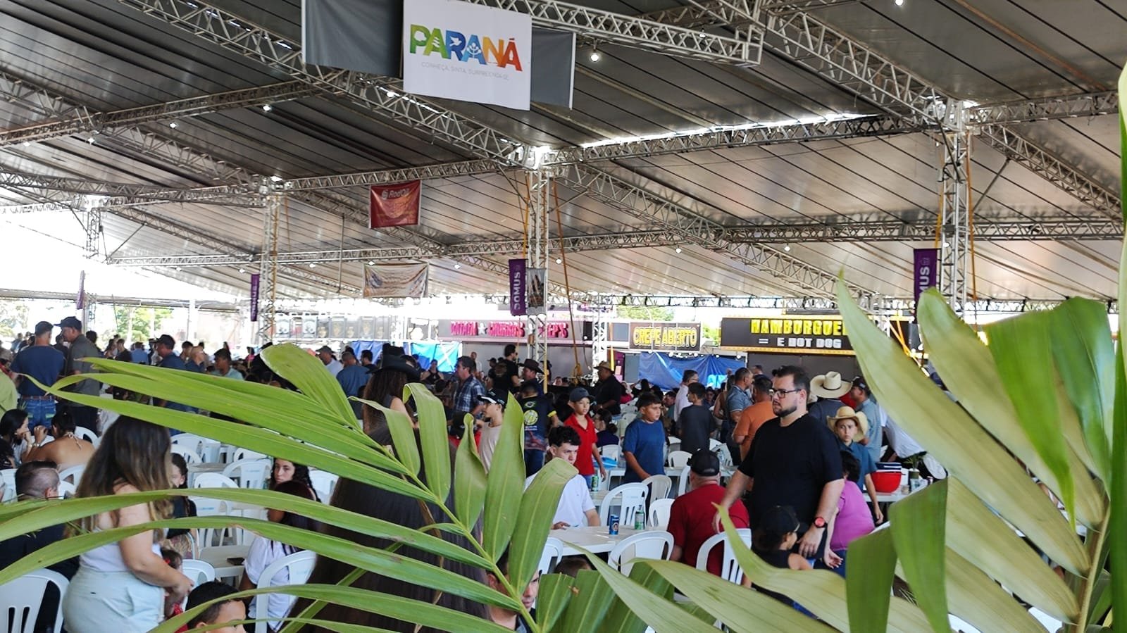 Bom vizinho, prefeito Amarildo prestigia os 41 anos de emancipação de São José das Palmeiras (entrevista)