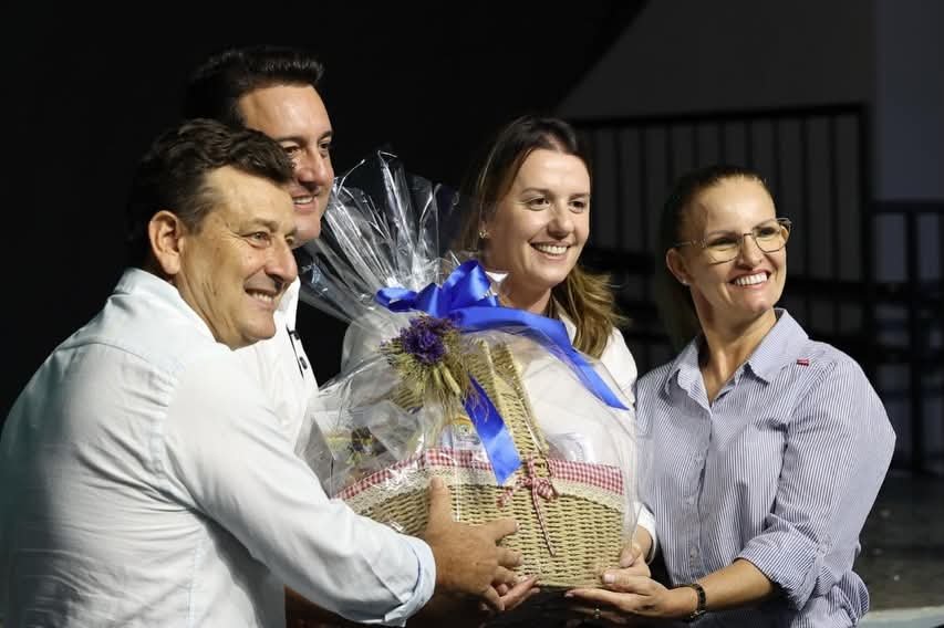 Ratinho anunciou obras em Santa Helena e região