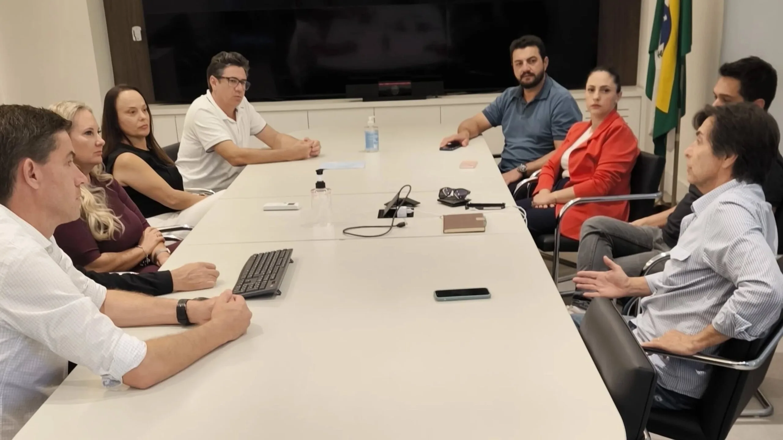 Prefeitura e empresários voltam a cobrar na capital, a conclusão da obra da sede do BPFron em Marechal Rondon