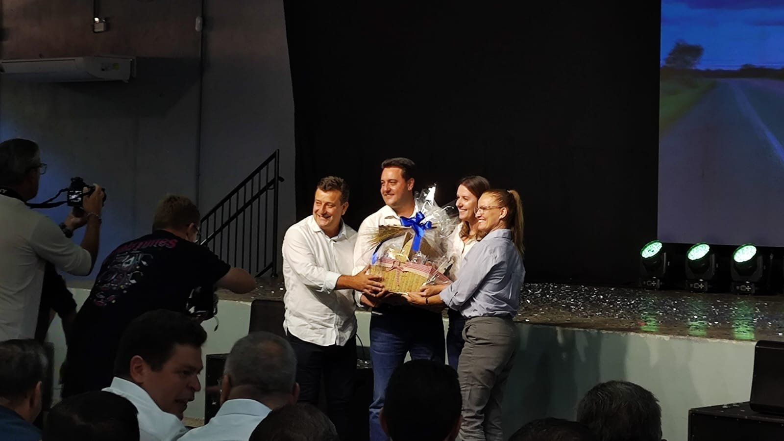 Ratinho anunciou obras em Santa Helena e região