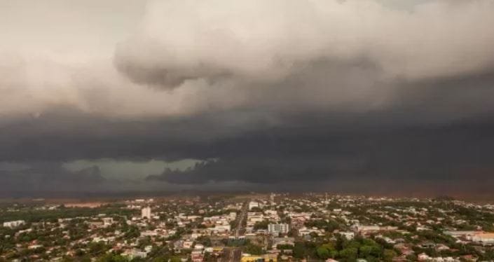 Quase 100% de chance de chover forte em Santa Helena e outros municípios da Costa Oeste nesta terça