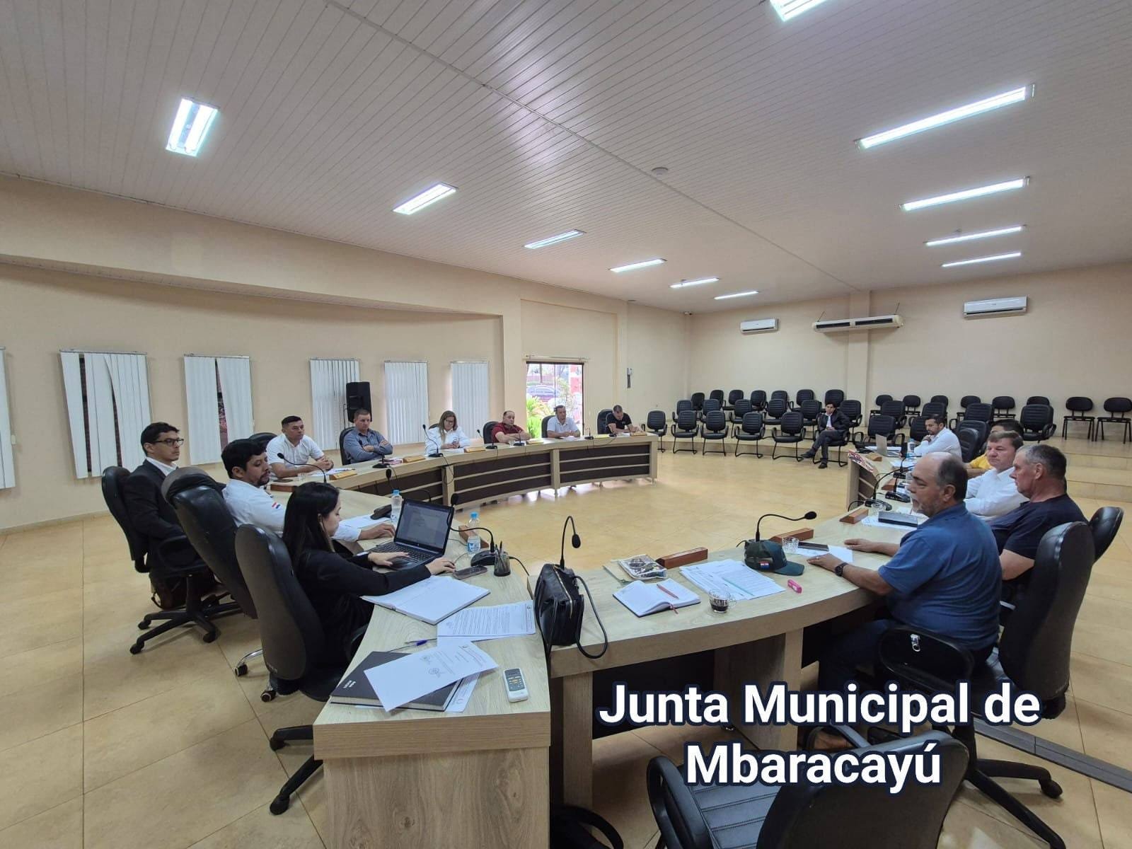 Obras inacabadas motivam rejeição de balanço trimestral de prefeitura de Mbaracayú. Intendente diz que tem prazo
