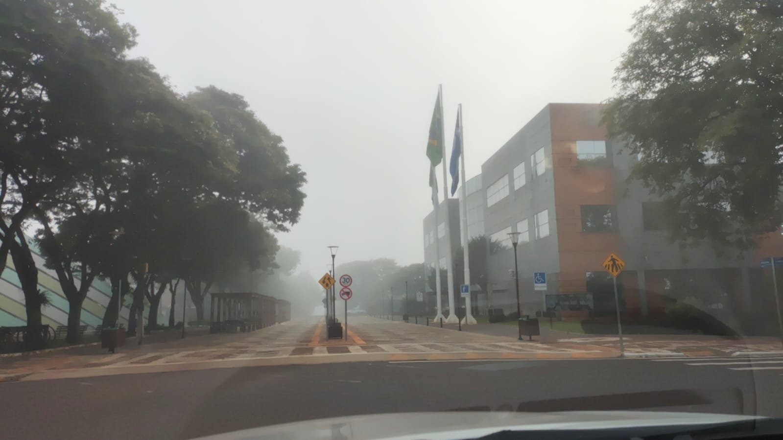 Defesa Civil do Paraná se mobiliza contra os riscos de tempestades severas trazidas pelo El Niño