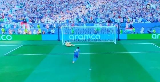 Paraguai quase suporta França mas penalidade no segundo tempo tira albirroja da Copa. Brasil é neste domingo!