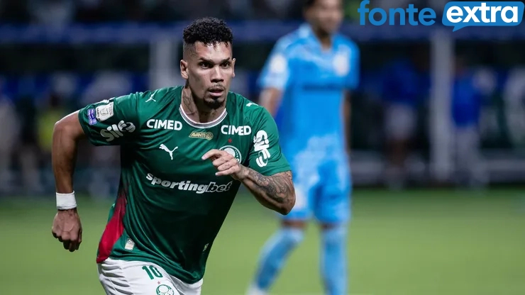 Palmeiras goleia, Cruzeiro vence fora de casa e Flamengo tropeça na abertura da 21ª rodada do Brasileirão