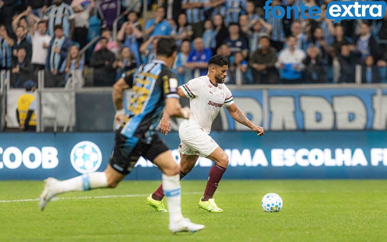 Palmeiras tropeça, mas mantém liderança na 20ª rodada do Brasileirão