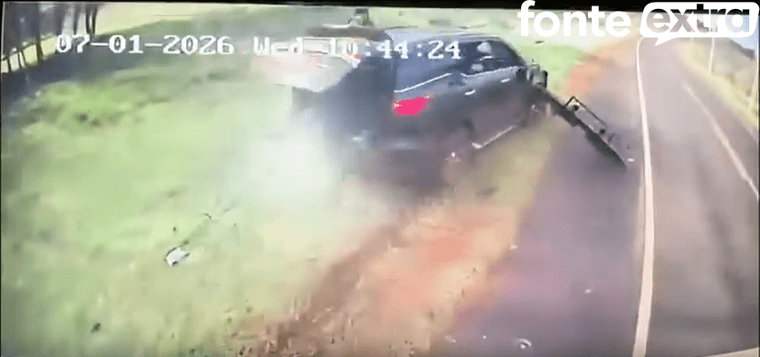 Motorista de carro-forte frustra assalto com manobra evasiva no Paraguai (vídeo)