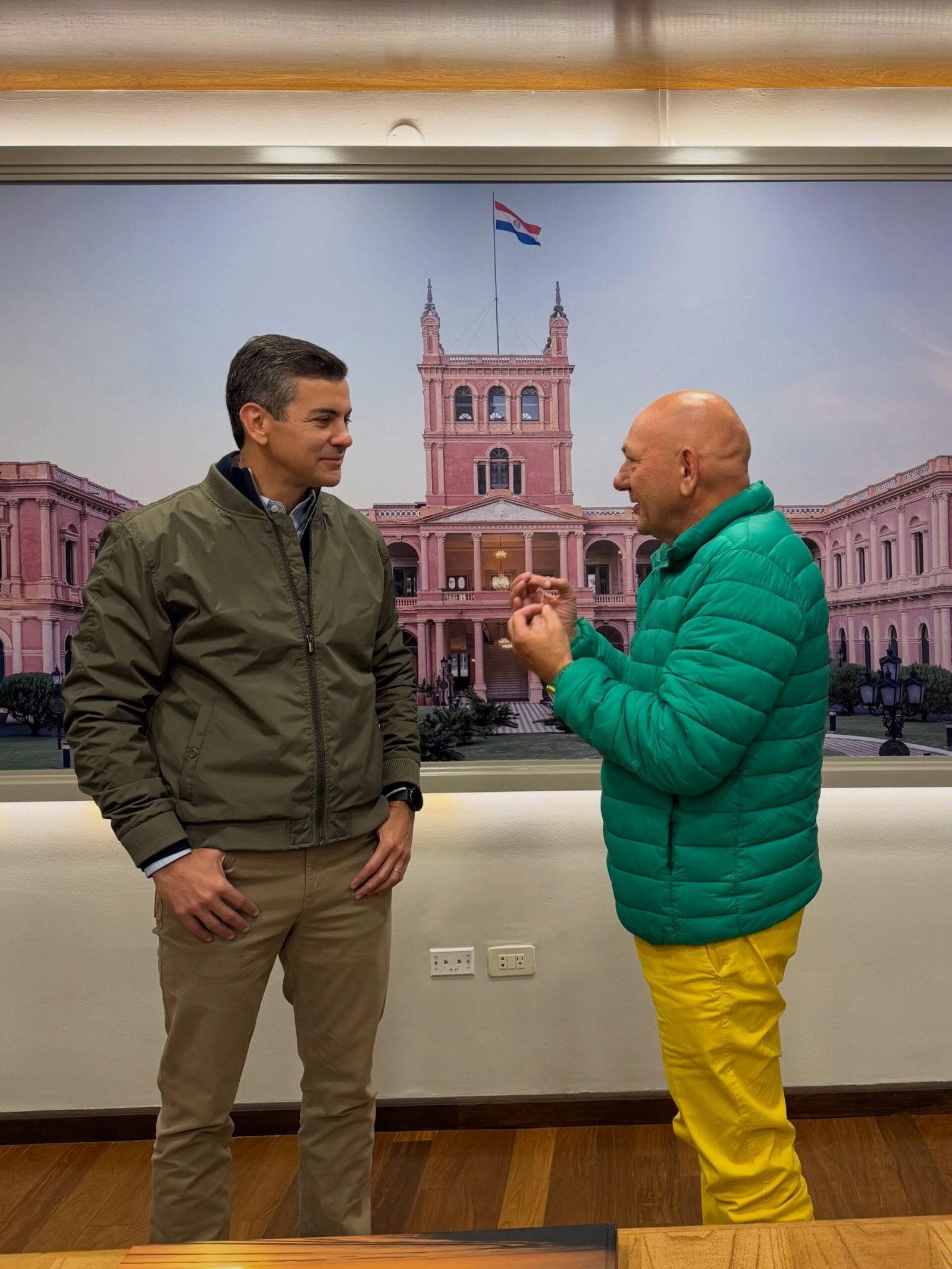 Havan no Paraguai? Luciano Hang visita Assunção e sinaliza expansão internacional (vídeo)