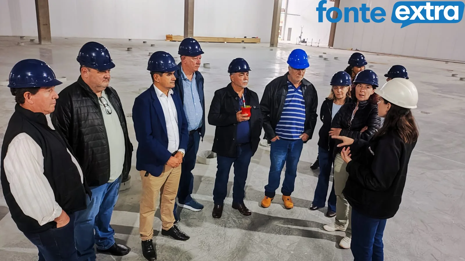 Comitiva de Mbaracayú/PY visita Santa Helena e conhece obras do frigorífico da Frivatti