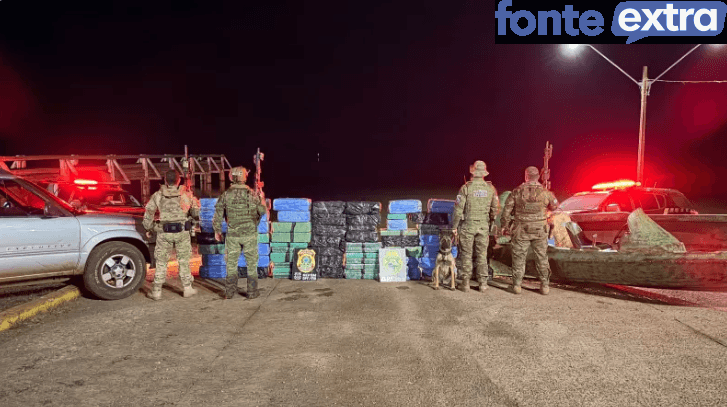 PF e BPFron apreendem mais de uma tonelada de maconha em porto clandestino de Santa Helena