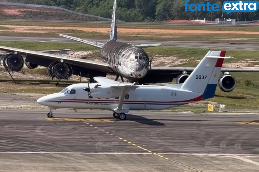 (Vídeo) Novo avião da Força Aérea Paraguaia, financiado por Itaipu, pousa no Brasil