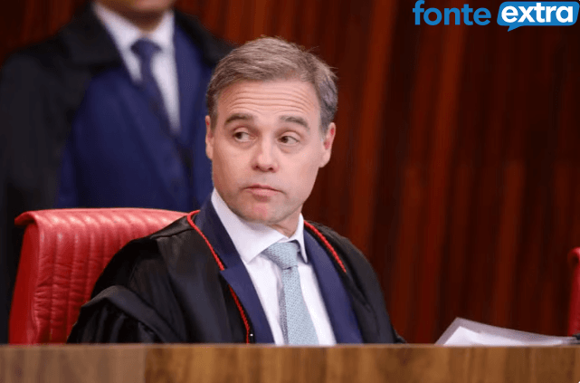 Mendonça vota para manter posts sobre Nossa Senhora fora do ar