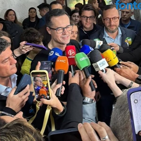 TSE adia julgamento de registro e mantém suspense sobre votos de quase 3 milhões de paranaenses em Deltan Dallagnol