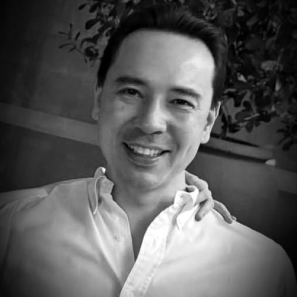 Dono da Casa Americana de Cidade do Leste morre ao despencar do 14º andar de prédio em Foz. Autoridades investigam o fato (vídeo)