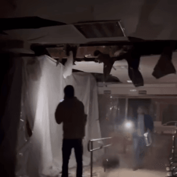 (Vídeo) Hospital onde santa-helense foi diretora sofre consequências com temporal