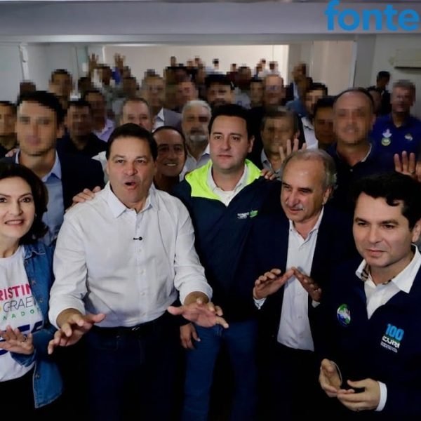 A máquina na marra — Campanhas com dinheiro público e pressão sobre prefeitos do Paraná
