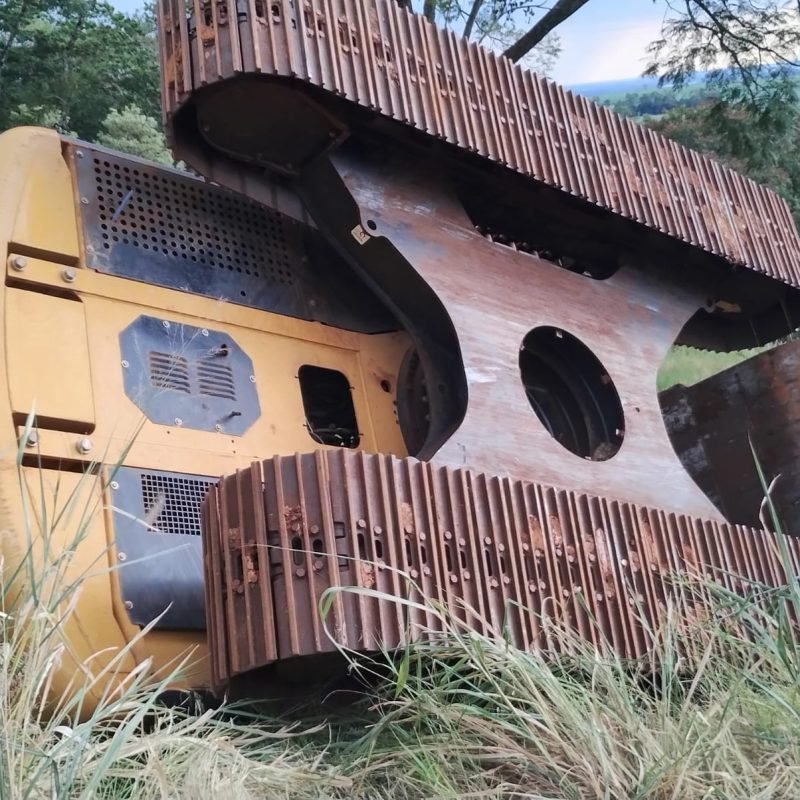 Reportagem no local onde pantaneira caiu de caminhão em São Roque da Serra