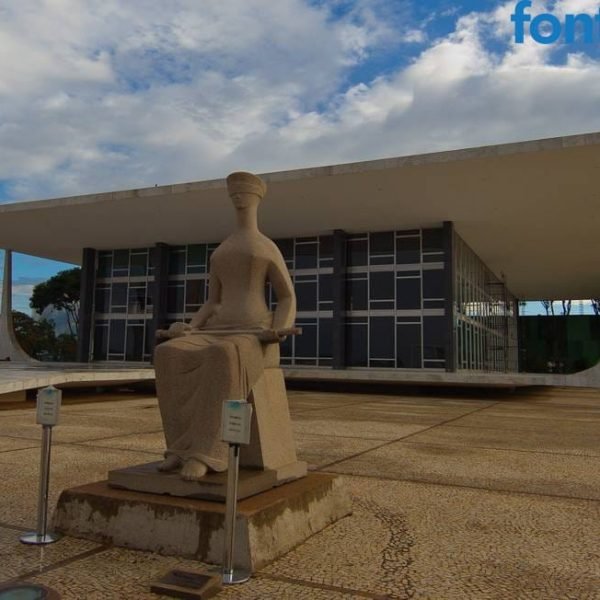 (Vídeo) Maior jurista do Brasil condena estripulias das altas cortes brasileiras