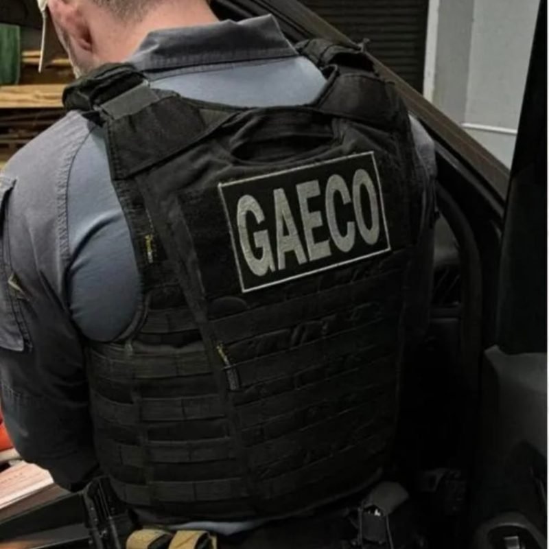 Quatro presos por porte ilegal de armas em operação em SH
