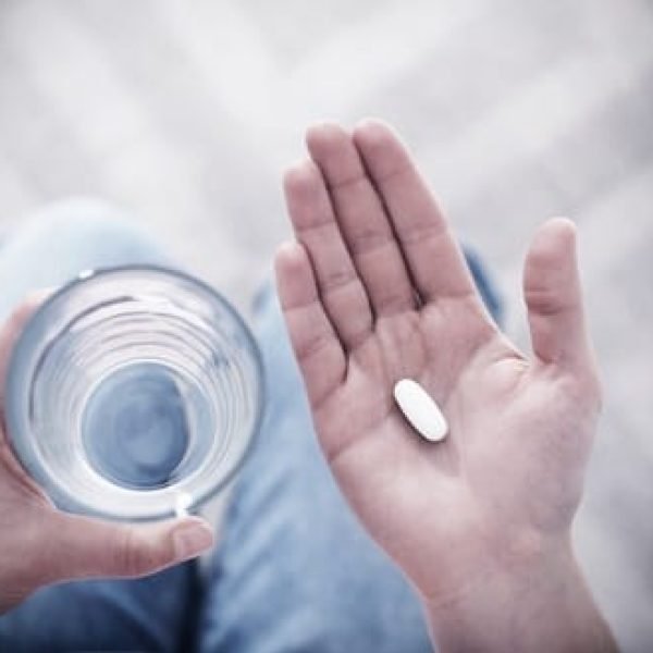 Anvisa aprova novo medicamento oral para tratamento de câncer de mama avançado
