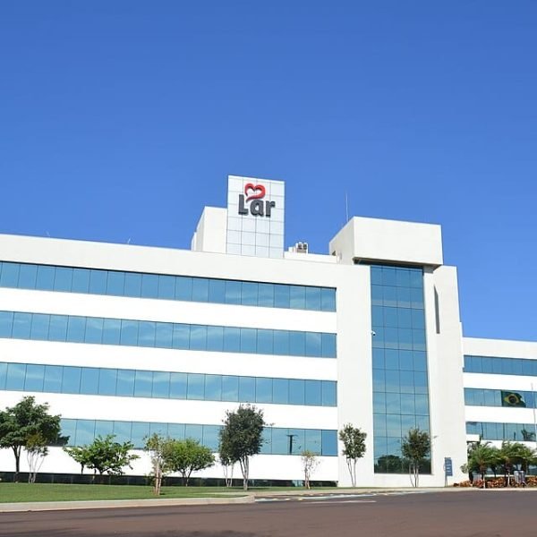 Lar 62 anos. Uma cooperativa que se confunde com o desenvolvimento da região