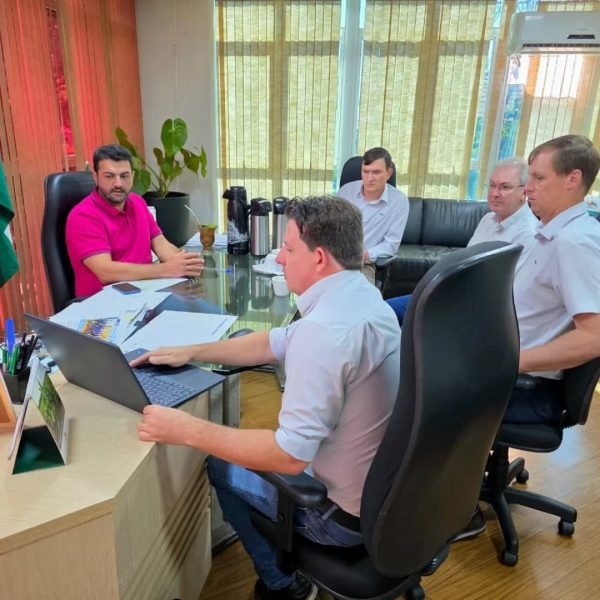 Coopagril mostra a prefeito de Marechal Rondon que responde por 20% do retorno de ICMS