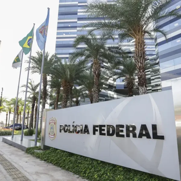 PF: pai de Vorcaro liderava A Turma, milícia pessoal do banqueiro. Veja lista de presos