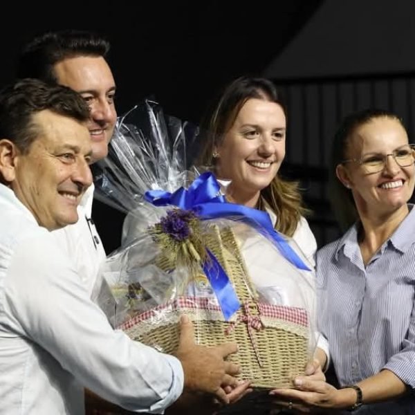 Ratinho anunciou obras em Santa Helena e região