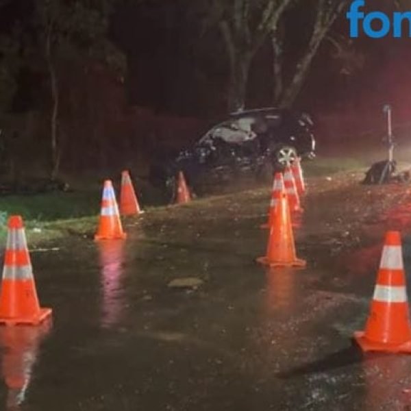 Pajero com 8 a bordo bate violentamente em Foz e mata duas moças