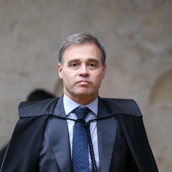 Ministro do STF, André Mendonça tem dado recados que deixam colegas ruborizados (vídeo)